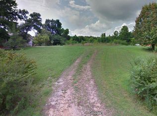 80 Sandy Rd, Lexington, TN 38351