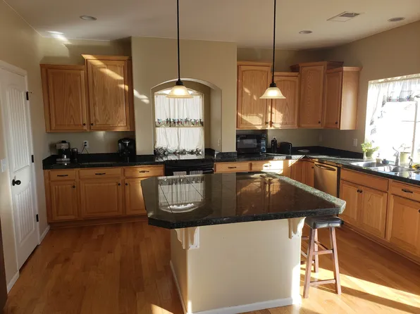 4850 Silverwood Dr, Johnstown, CO 80534