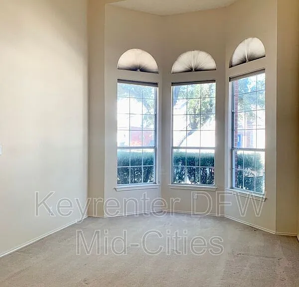 2320 Kittyhawk Dr — Photo 12