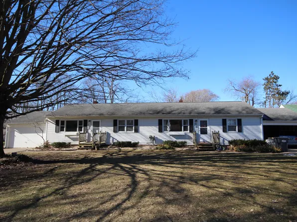 531 & 521 N West St, Schoolcraft, MI 49087