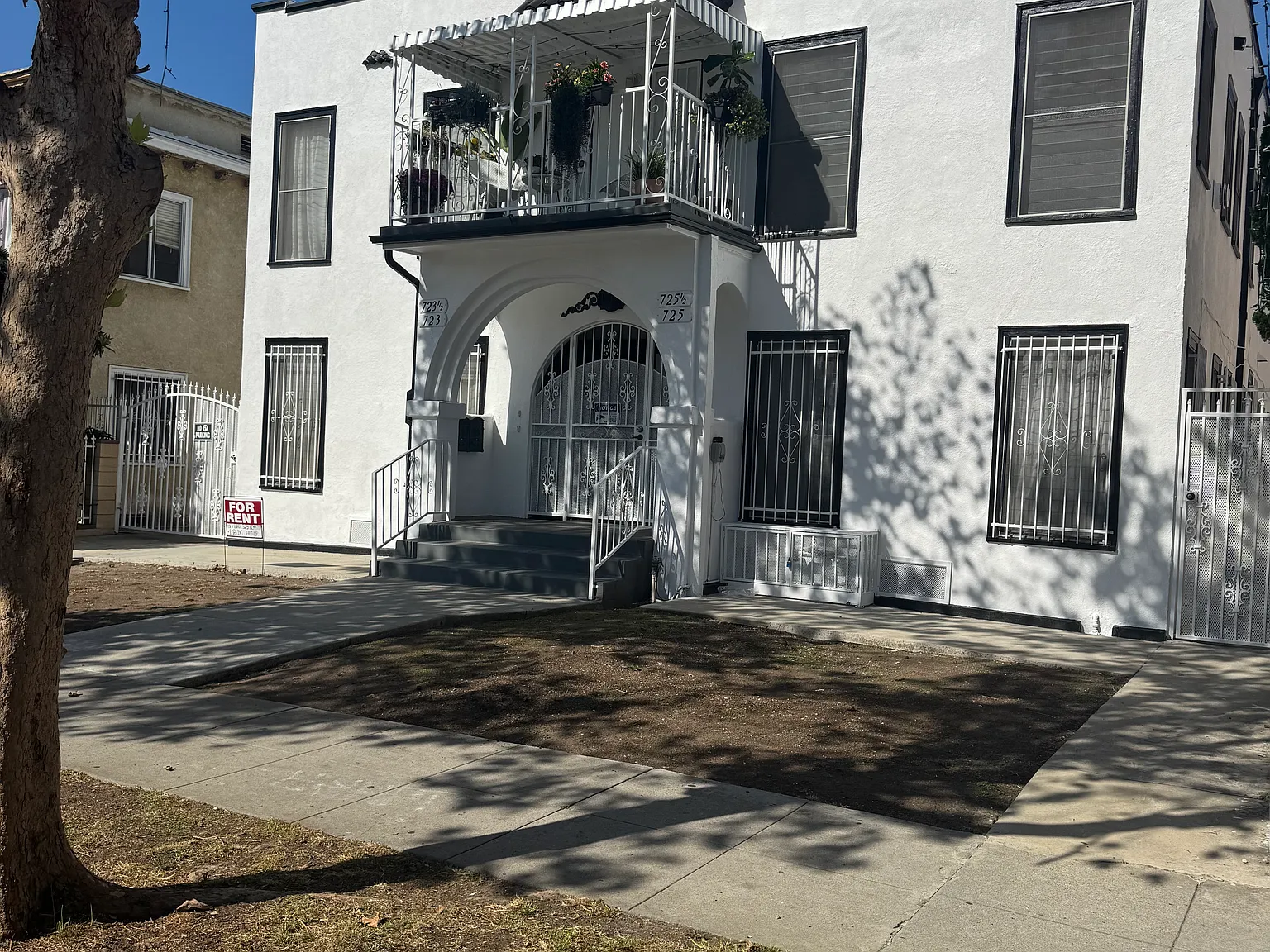 1 bed, 1000 sqft, $2,390 — Photo 2