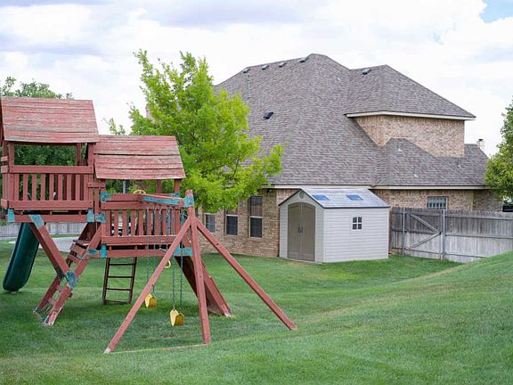 2nd image of 5 Pine Valley Ln