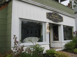 492 High St, Clinton, MA 01510