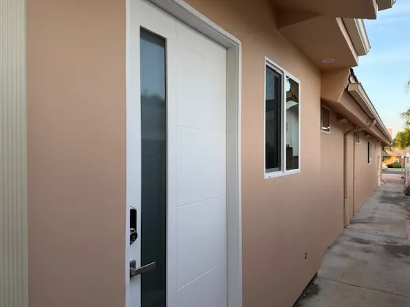 10201 1/2 Genesta Ave, Northridge, CA 91325