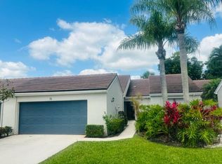14 Edinburgh Dr, Palm Beach Gardens, FL 33418