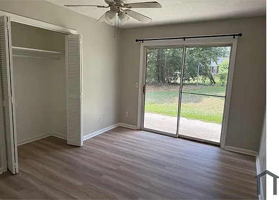 1649 S Beltline Blvd #B — Photo 6