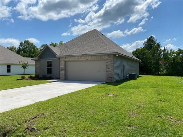 41349 Schafer Dr, Hammond, LA 70403