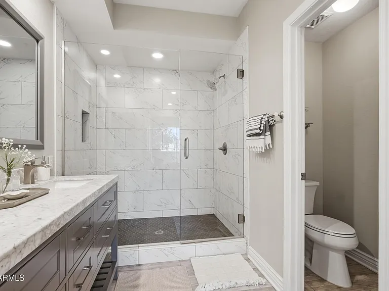 11515 N 91st St #124 — Photo 30