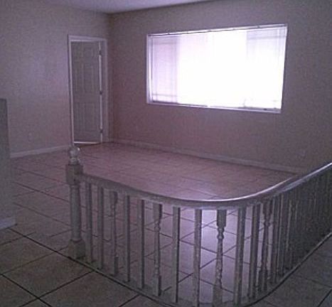 4th image of 2741 NW 38th Ter