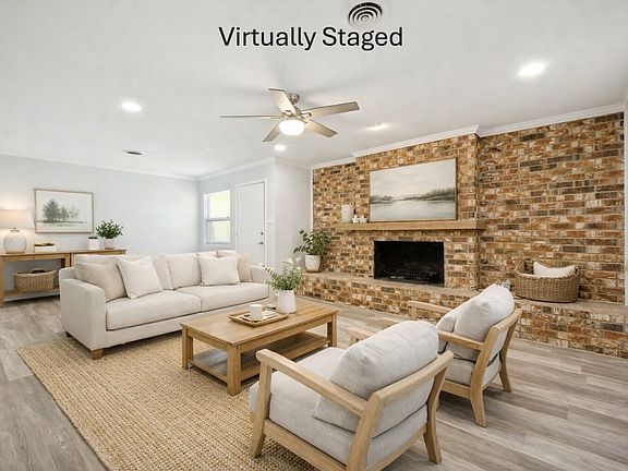 3rd image of 104 Cove Dr