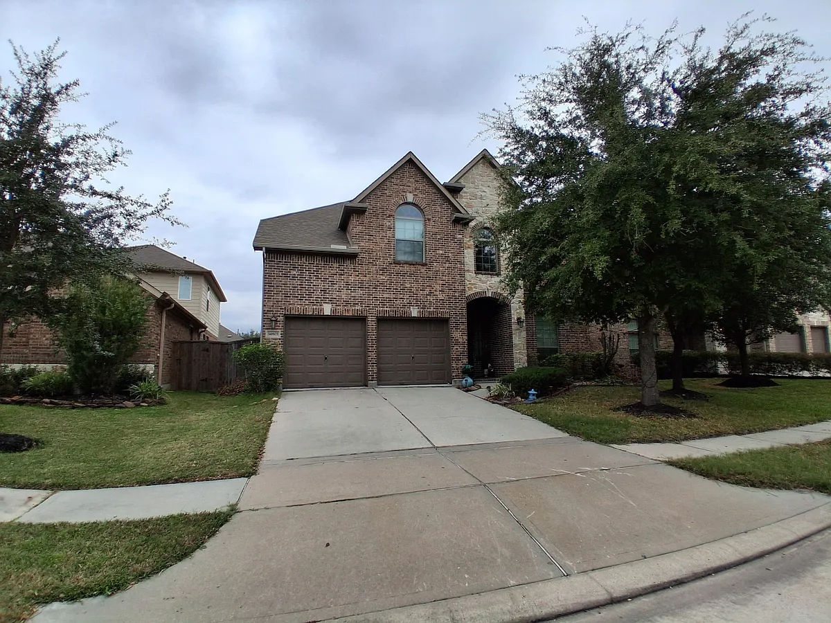 Building Photo - 14803 Diane Manor Ln