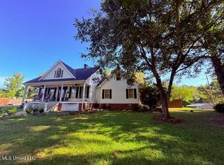 704 Ball Ave, Tylertown, MS 39667