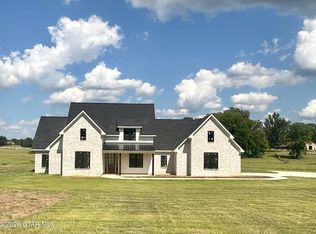 5412 Oktoc Rd, Starkville, MS 39759
