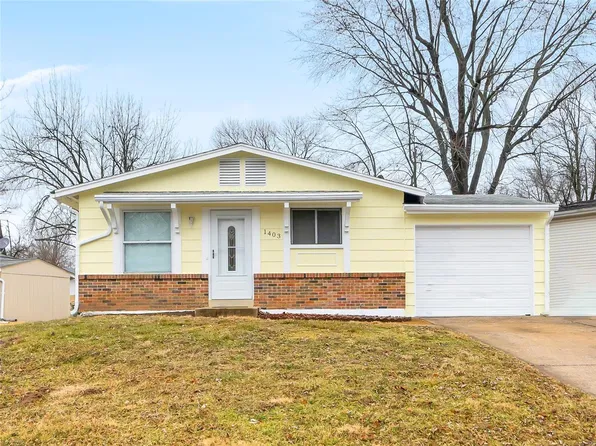 1403 Ramona Ln, Saint Charles, MO 63304