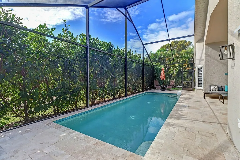 3 bed, 1787 sqft, $10,000 — Photo 1