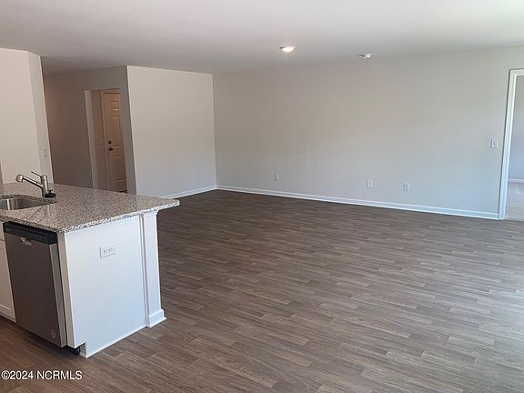 4th image of 360 Fifty Lakes Drive