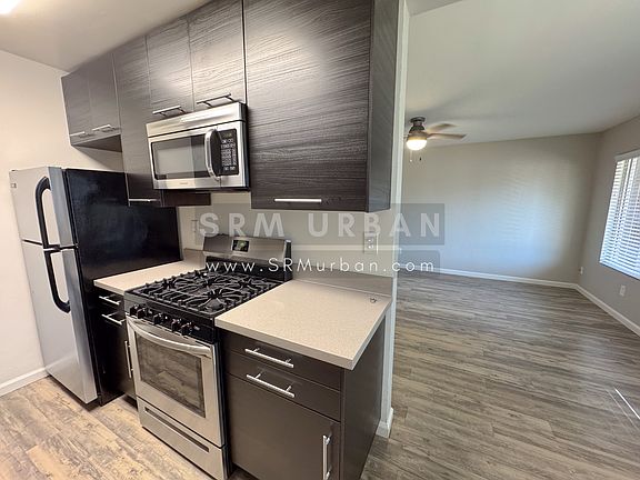 4th image of 2550 A St #20