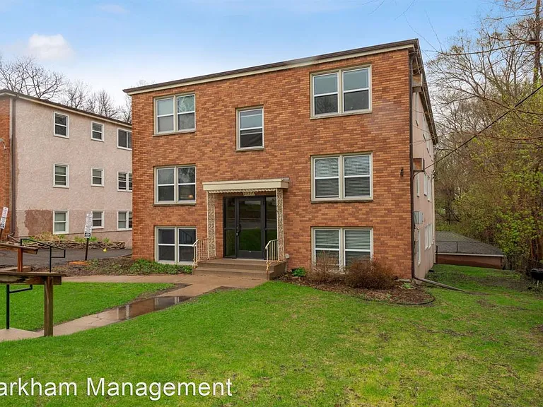 1349 Pennsylvania Ave — Photo 24