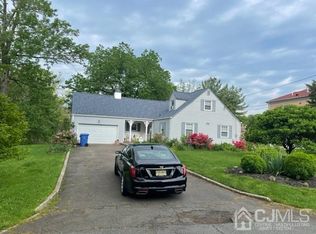 505 Middlesex Ave, Colonia, NJ 07067