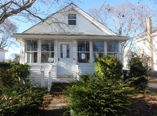 25 Johnson Rd, Weymouth, MA 02191