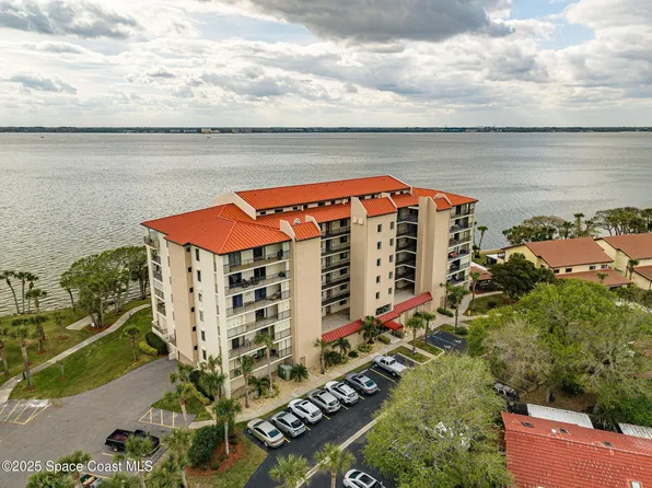 3220 River Villa Way APT 121, Melbourne Beach, FL 32951