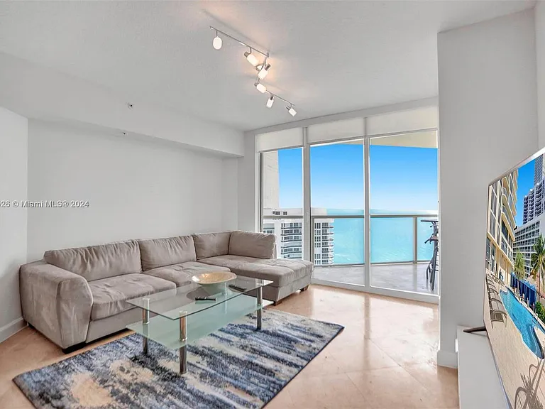 16699 Collins Ave #3105 — Photo 10