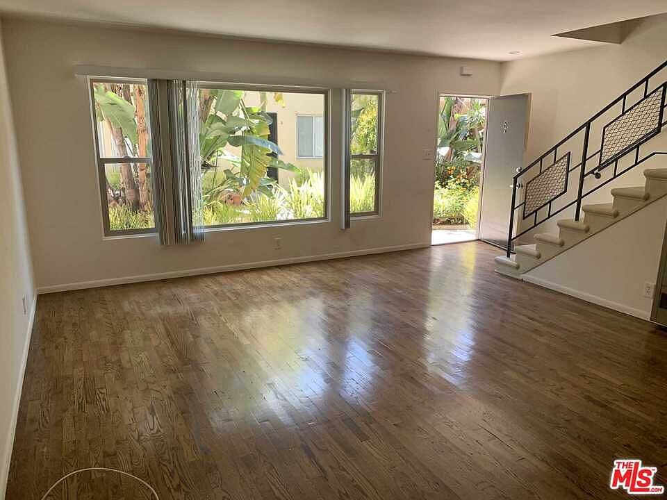 1st image of 949 Euclid St APT 6