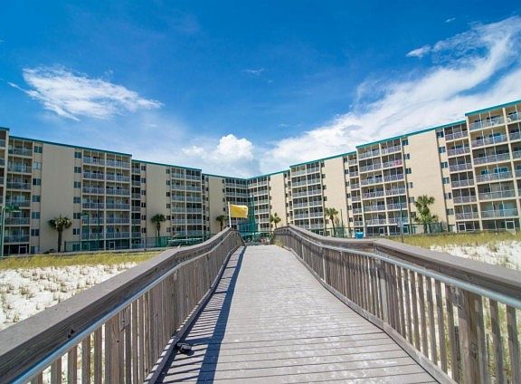 4th image of 510 Gulf Shore Dr Unit 120