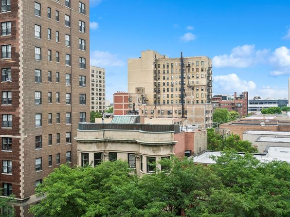3033 N Sheridan Rd APT 809