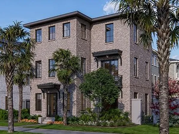 305 Queens Ct #1, Mount Pleasant, SC 29464