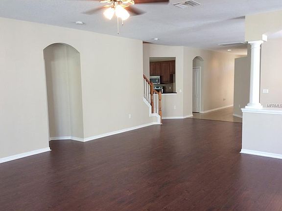 4th image of 414 Westchester Hills Ln