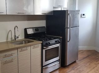 945 Park Pl #4R, Brooklyn, NY 11213