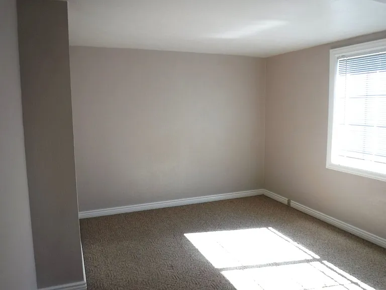 830 W Ada St #B — Photo 8