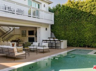 822 N Genesee Ave, Los Angeles, CA 90046