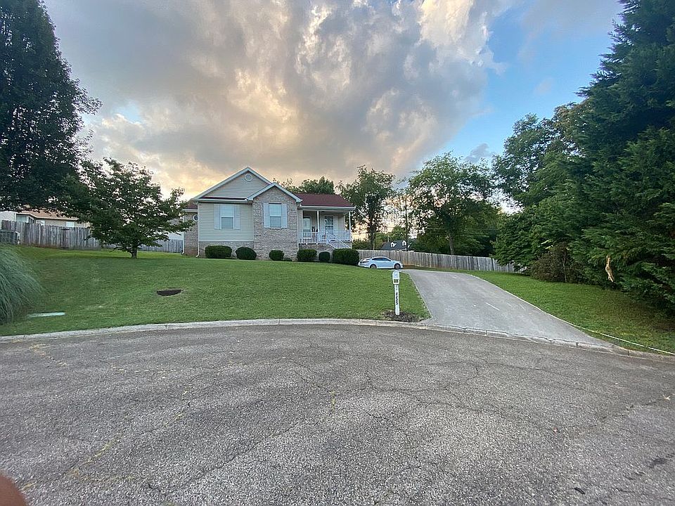 1st image of 4225 Peacock Ln