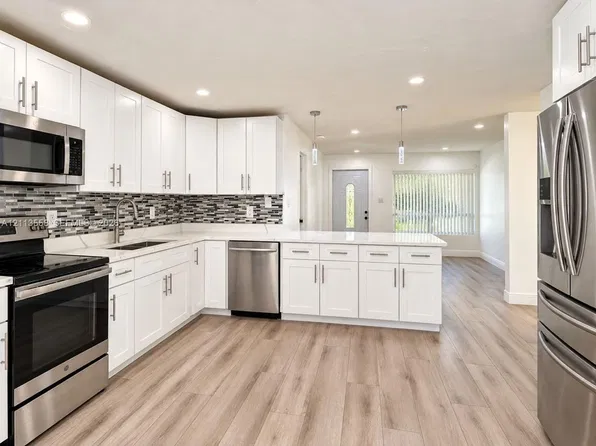 6328 SW 20th St, Miramar, FL 33023