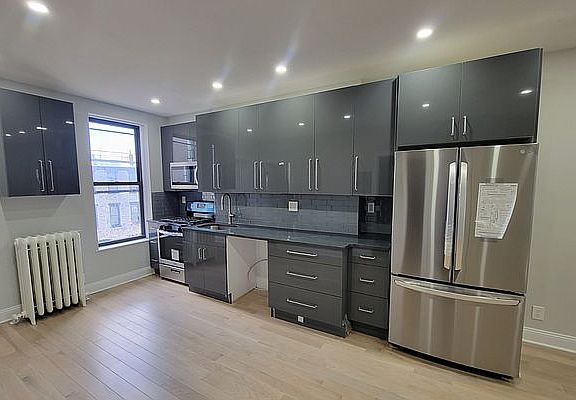 5th image of 540 9th St Floor 2