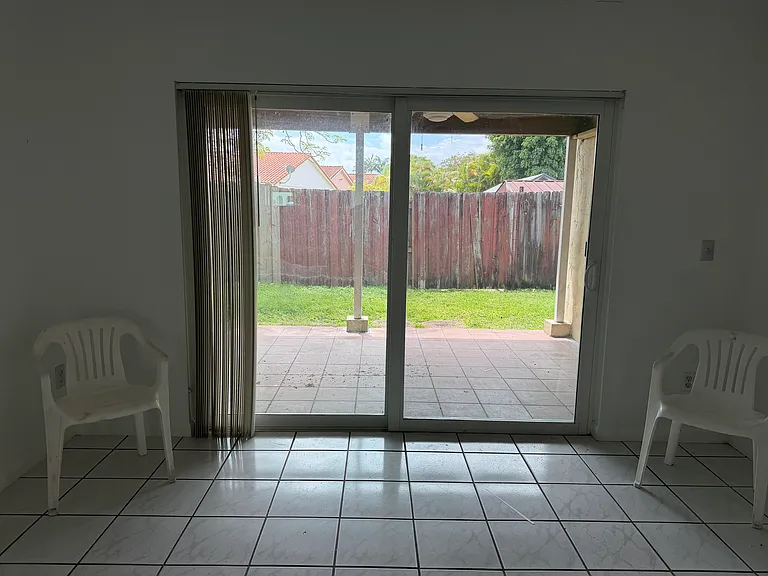 6900 SW 104th Ct — Photo 28