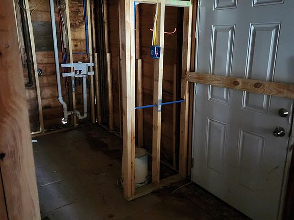 5th image of 5772 Saint Gerard Ave