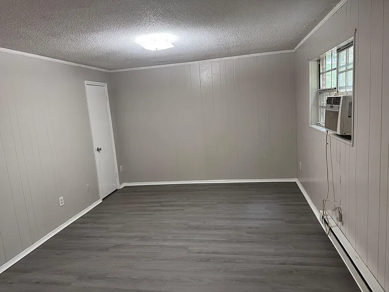 126 Franks Ct #21 — Photo 6