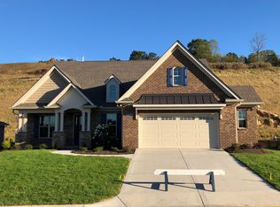 1922 English Ivy Ln, Knoxville, TN 37932
