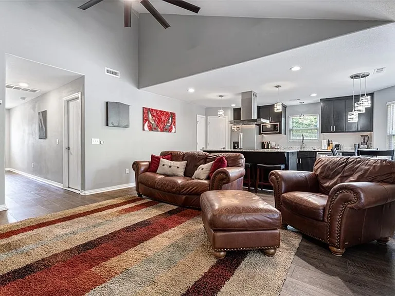 135 S Pinyon Point — Photo 9