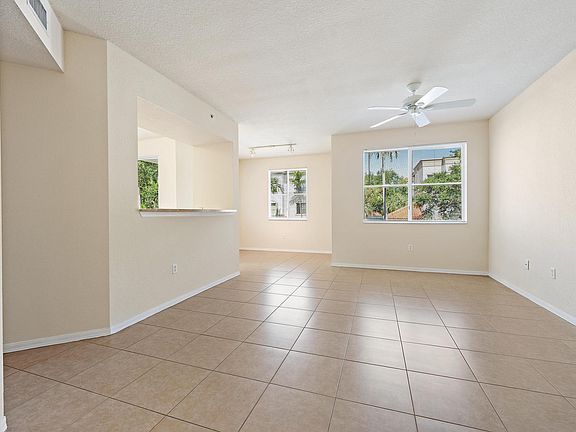2nd image of 11018 LEGACY Drive #201