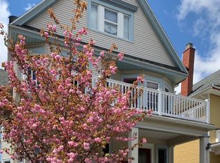 14 Melbourne Pl Floor 2, Buffalo, NY 14222