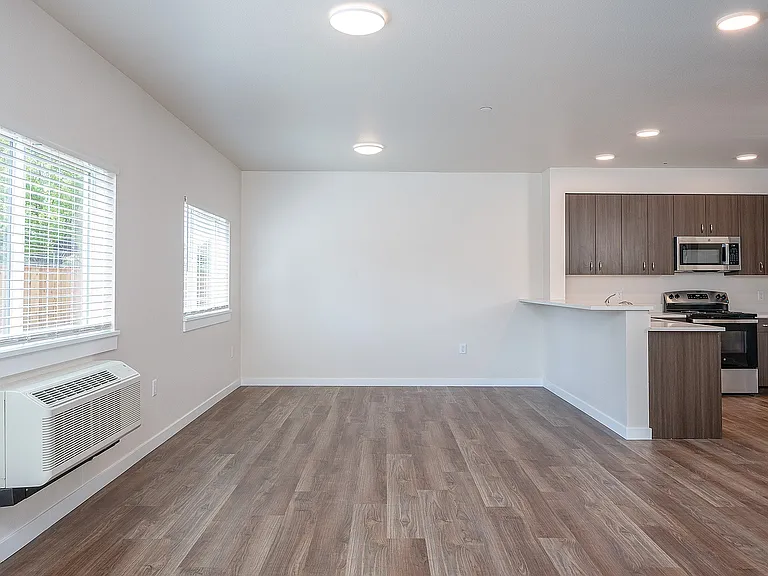 Creekside Meadows — Photo 20