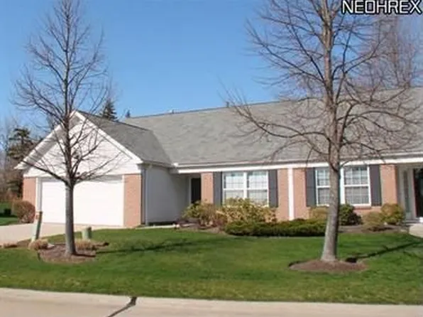 175 Heather Ln #26, Eastlake, OH 44095