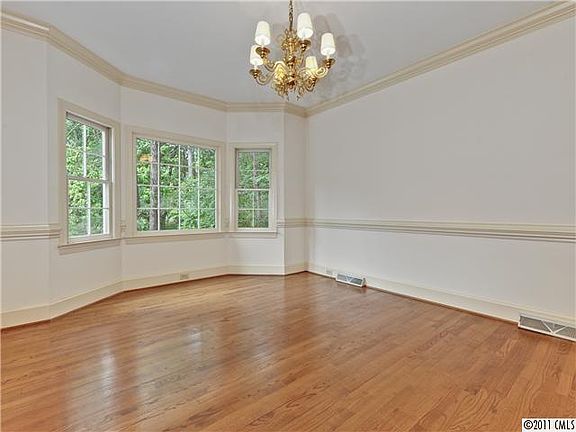 2nd image of 4115 Tapperty Cir