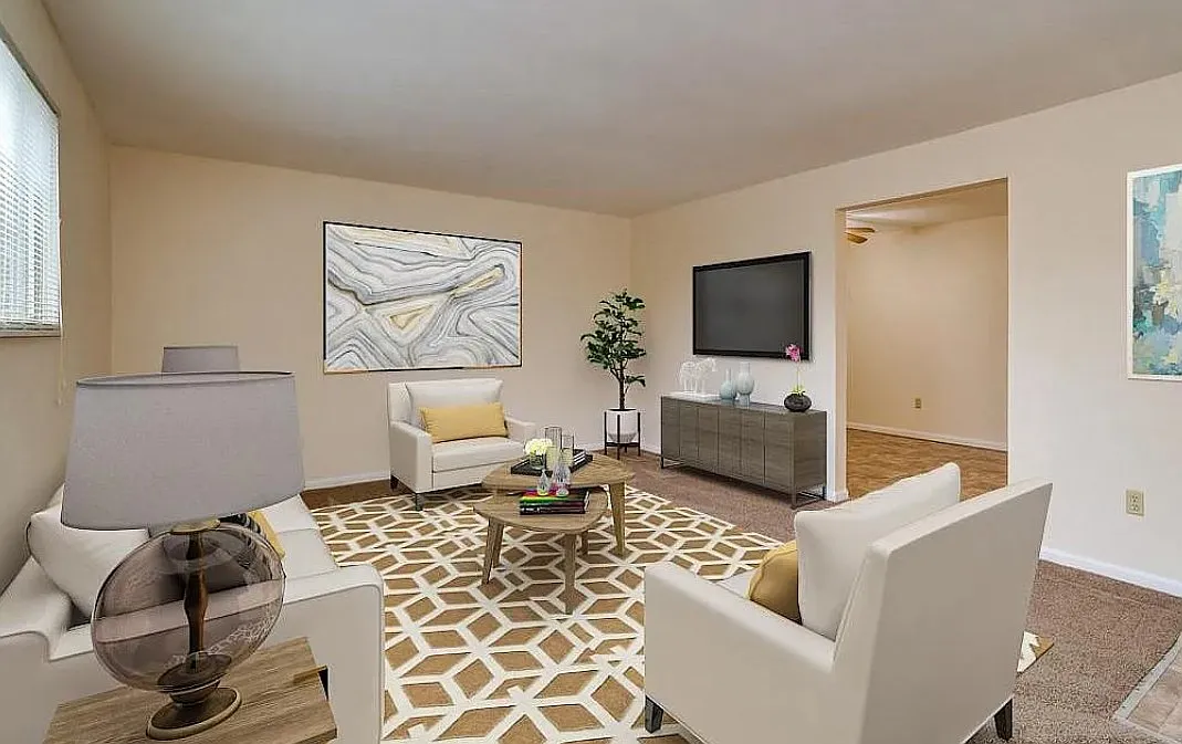 Spring Creek Apartments — Photo 2
