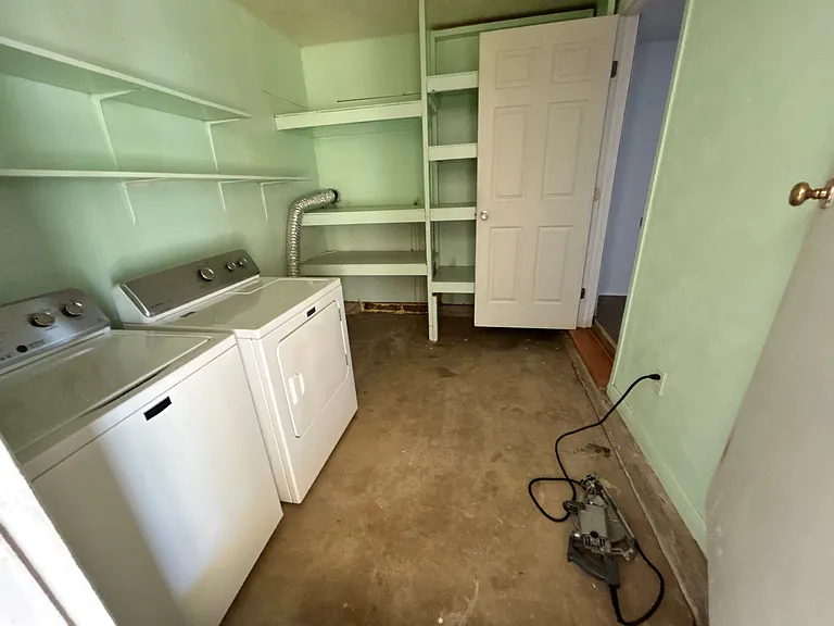823 Brookside Dr — Photo 7