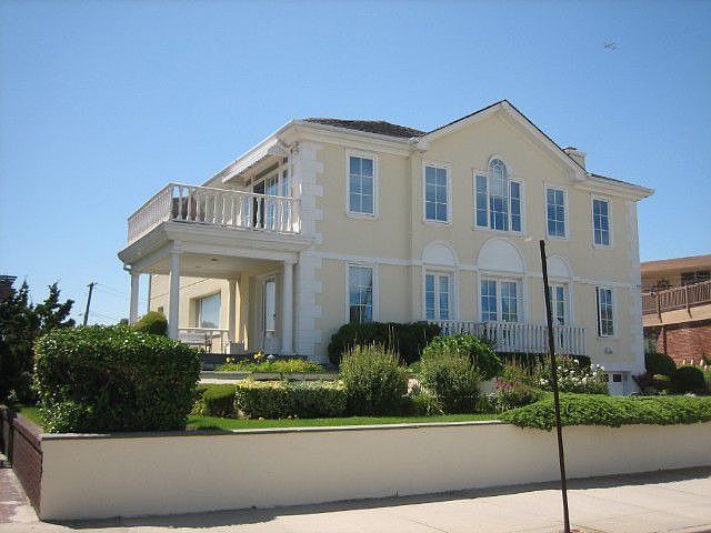 1st image of 145 Beach 145th St